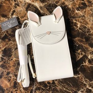 Small, White Cross Body Purse.